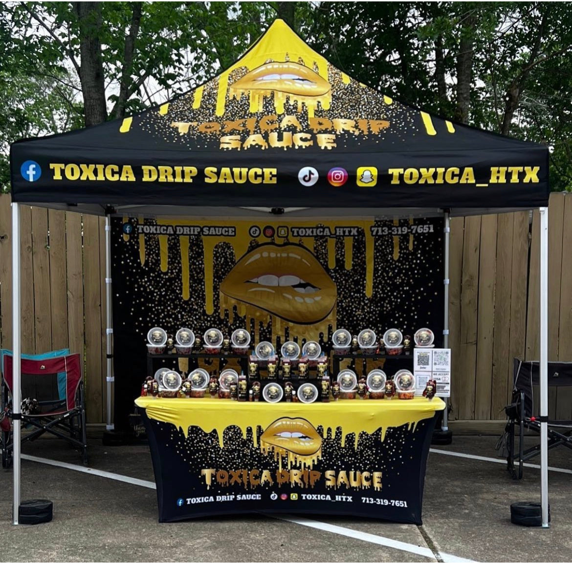 10' x 10' Pop Up Tent with Single-Sided Back Wall and 6' Table Cover